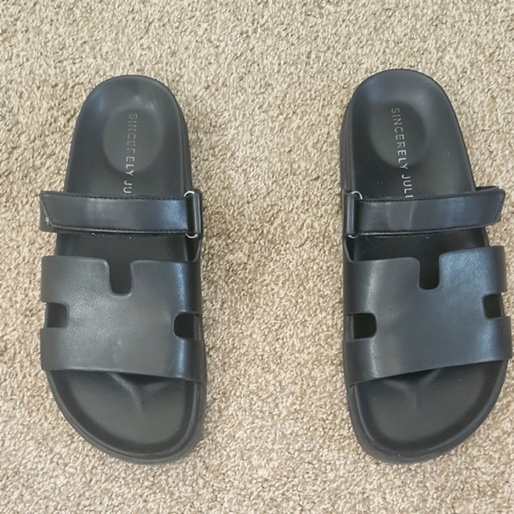 Sincerely Jules Black Slide Sandals